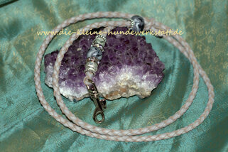 Show-oder Schmuckleine Känguruleder zartes grau