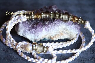 Showleine Satin creme-weiß I