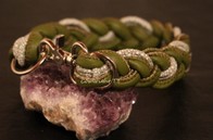 Halsband Nappaleder farngrün-hellgrün